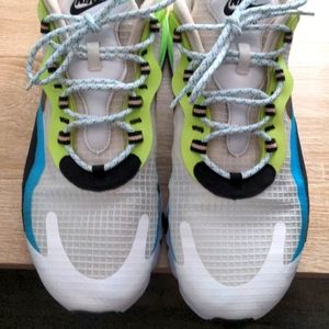 Nike Air Max 270 React